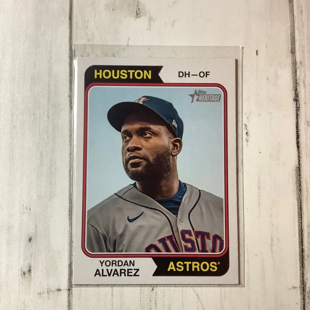 2023 Topps Heritage #304 Yordan Alvarez Houston Astros - Picture 1 of 2